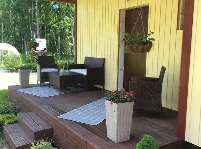 Reinholdi Puhkemaja Дом отдыха *